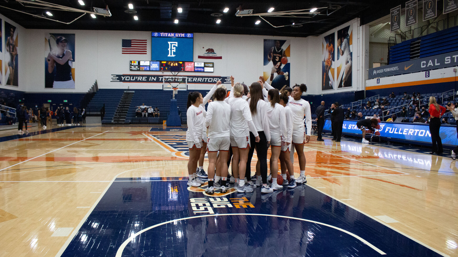 Women's basketball photo